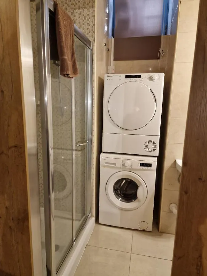 Renovated 16Th Century House In Valletta 0*,