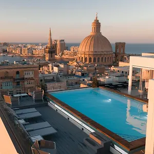 The Embassy Hotell
