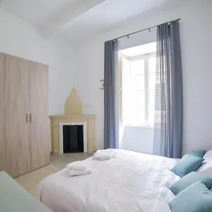 Ca 1 - Deluxe Two-bedroom In La Valletta
