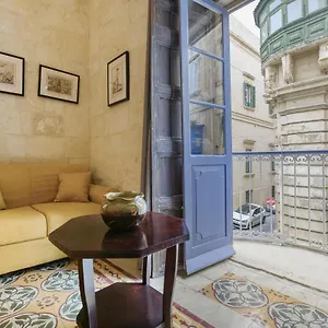 Vlt214- 2 Bedroom Townhouse Valletta