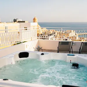 Avalon Boutique Hotel